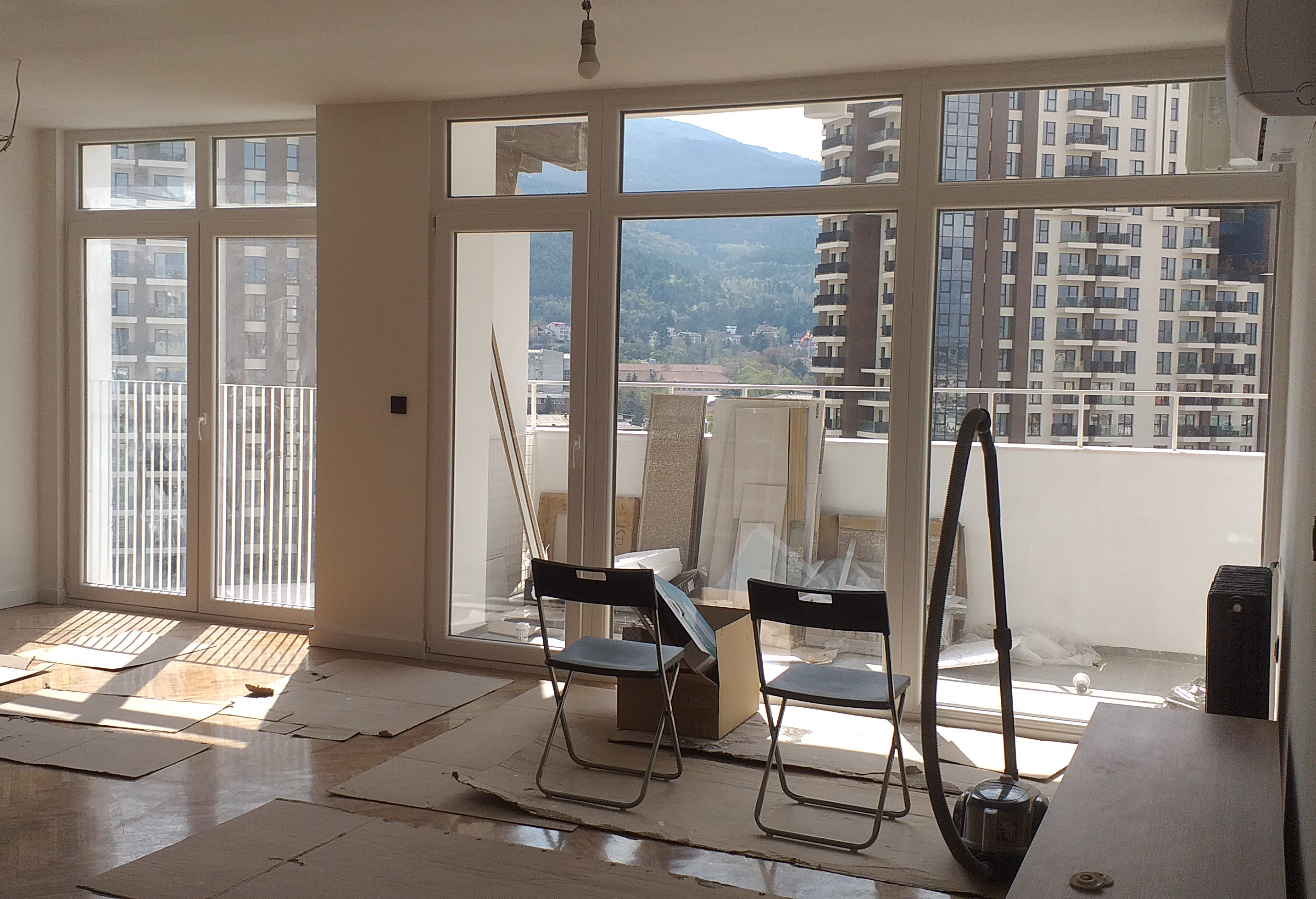 Apartment_LN